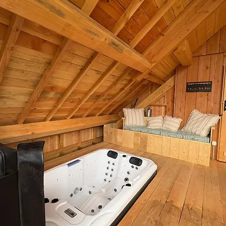 木屋 La De Sophie - Nature Et Calme *