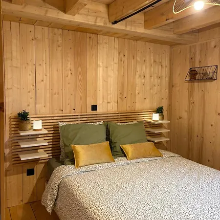 La De Sophie - Nature Et Calme * Saint-Cernin (Cantal)